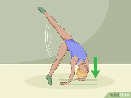 Image intitulée Do a Roundoff Back Handspring Step 7