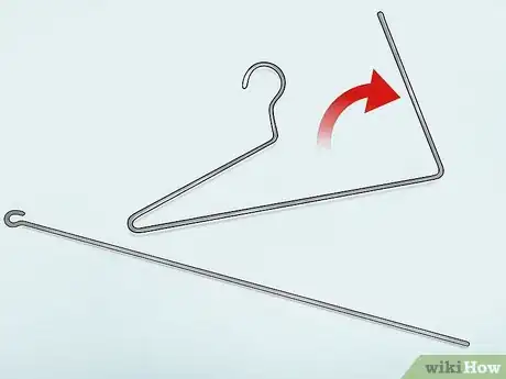Image intitulée Use a Coat Hanger to Break Into a Car Step 7