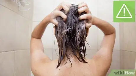 Image intitulée Wash Your Hair Step 4