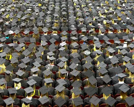 Image intitulée Graduation caps