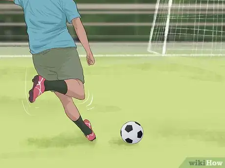 Image intitulée Play Forward in Soccer Step 2
