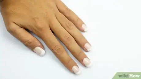 Image intitulée Shorten Nail Tips Step 13