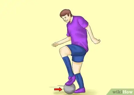 Image intitulée Trick People in Soccer Step 3Bullet2