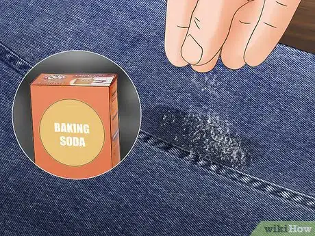 Image intitulée Get Oil Stains Out of Jeans Step 2