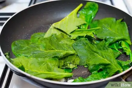 Image intitulée Sauté Spinach Step 7