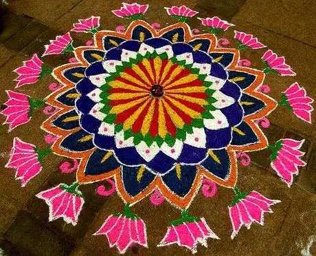 Image intitulée Rangoli   Colour Art