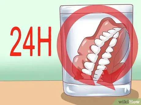 Image intitulée Prevent Stains on Dentures Step 6