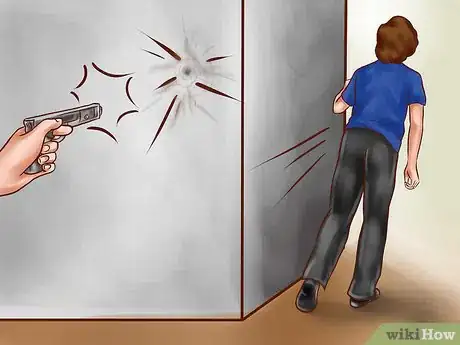 Image intitulée Avoid Being Shot Step 10