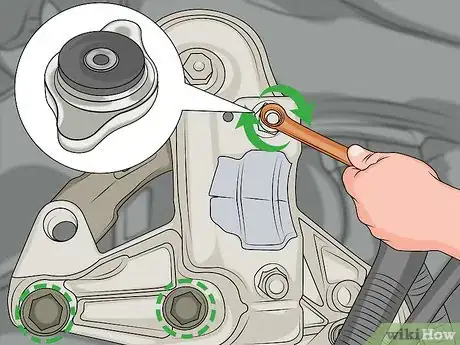 Image intitulée Change a Car Engine Step 11