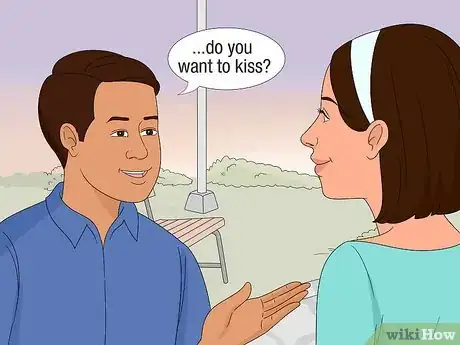 Image intitulée Kiss a Girl Smoothly with No Chance of Rejection Step 5