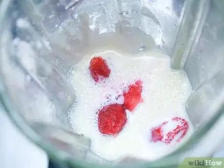 Image intitulée Make a Strawberry Smoothie Step 15