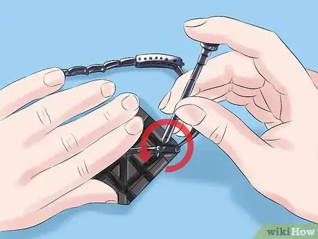 Image intitulée Change a Watch Band Step 10