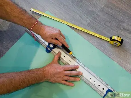 Image intitulée Cut Drywall Step 5