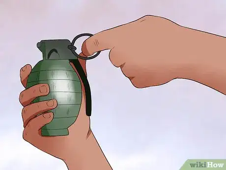 Image intitulée Throw a Hand Grenade Step 3