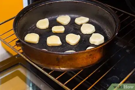 Image intitulée Make Biscuits and Gravy Step 25