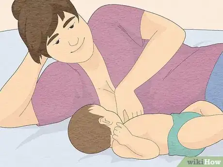 Image intitulée Use a Breast Feeding Pillow Step 5