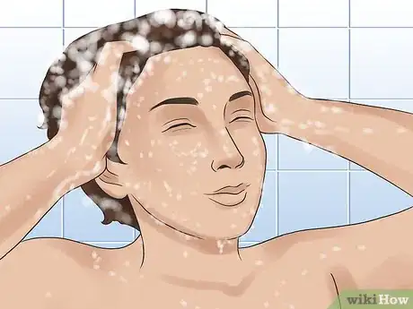 Image intitulée Use Toning Shampoo Step 5