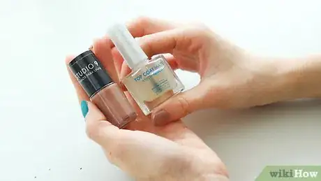 Image intitulée Make Your Nail Polish Matte Step 5