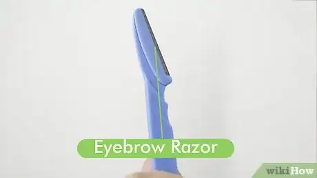 Image intitulée Shape Your Eyebrows with a Razor Step 1