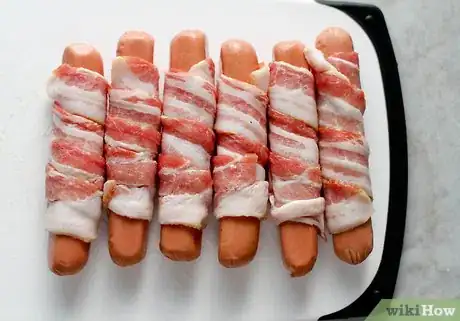 Image intitulée Make Bacon Wrapped Hot Dogs Step 3