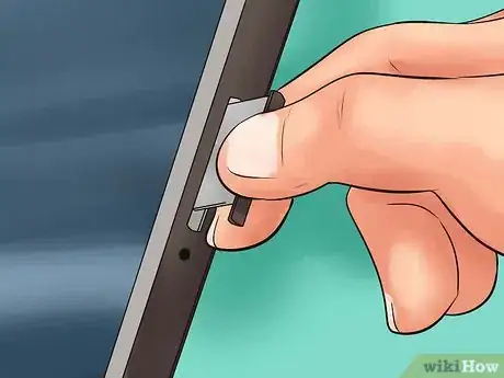 Image intitulée Install a SIM Card in an Android Step 10