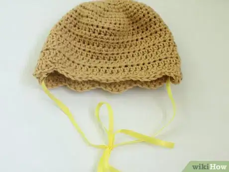 Image intitulée Crochet a Baby Hat Step 35