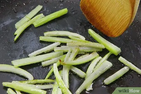 Image intitulée Cook Celery Step 13