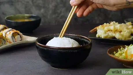 Image intitulée Eat Rice with Chopsticks Step 11