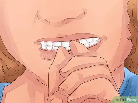 Image intitulée Make a Loose Tooth Fall Out Without Pulling It Step 4