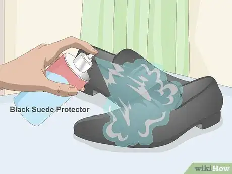 Image intitulée Clean Black Suede Shoes Step 4