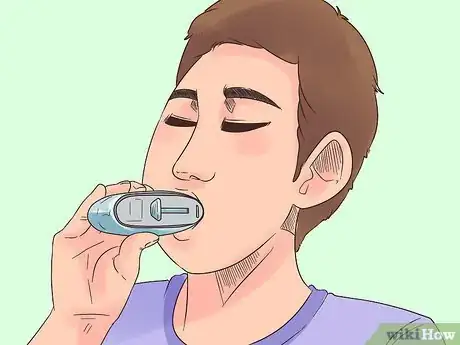 Image intitulée Use an Inhaler Step 17