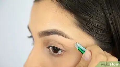 Image intitulée Get Perfect Eyebrows Step 7