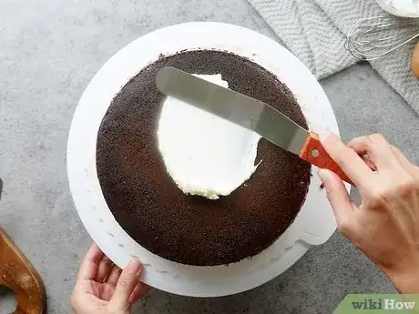 Image intitulée Make a Layer Cake Step 14