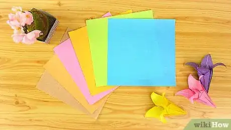 Image intitulée Fold an Origami Lily Step 1