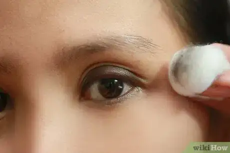 Image intitulée Get Rid of Puffy Eyelids Step 14