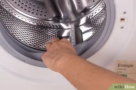 Image intitulée Clean a Front Load Washer Step 2