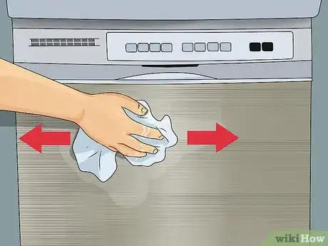 Image intitulée Clean a Stainless Steel Dishwasher Step 13