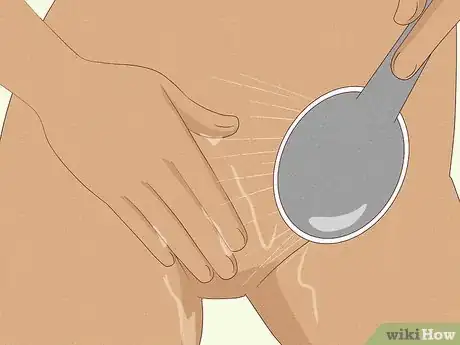 Image intitulée Shave Your Bikini Area with Coconut Oil Step 11