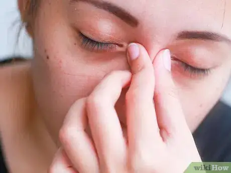 Image intitulée Get Rid of Puffy Eyes from Crying Step 5