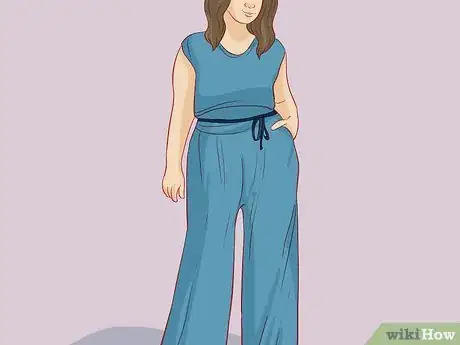 Image intitulée Dress a Petite Hourglass Figure Step 20