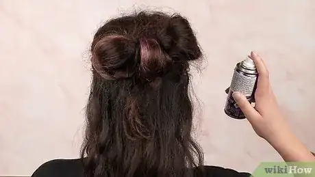 Image intitulée Make a Bow out of Your Hair Step 14