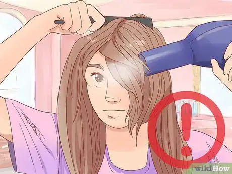 Image intitulée Grow out Bangs Step 12