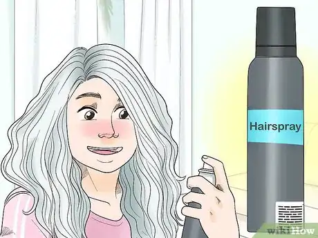 Image intitulée Make Your Hair Look Gray for a Costume Step 18