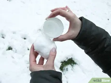 Image intitulée Make a Snowball Step 3