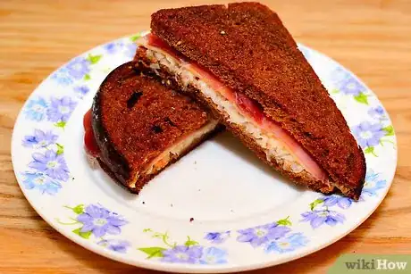 Image intitulée Make a Reuben Sandwich Step 7