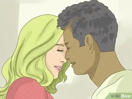 Image intitulée Have a Memorable First Kiss Step 13
