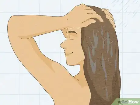 Image intitulée Use Mayonnaise as a Hair Conditioner Step 4