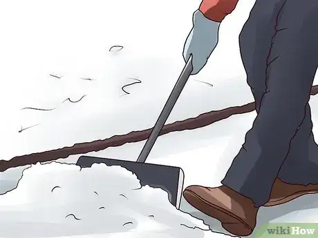 Image intitulée Shovel Snow Step 13