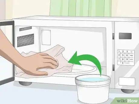 Image intitulée Get Rid of Microwave Smells Step 12