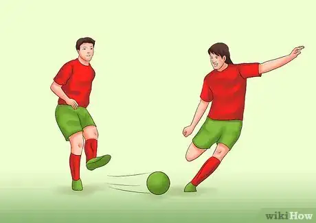 Image intitulée Trick People in Soccer Step 12